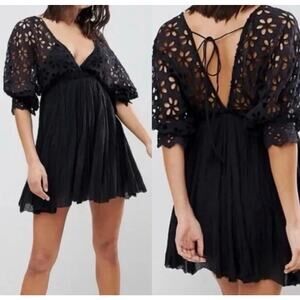 Free People FP One Bella Note Eyelet V Back Blouson Mini Dress Black Small